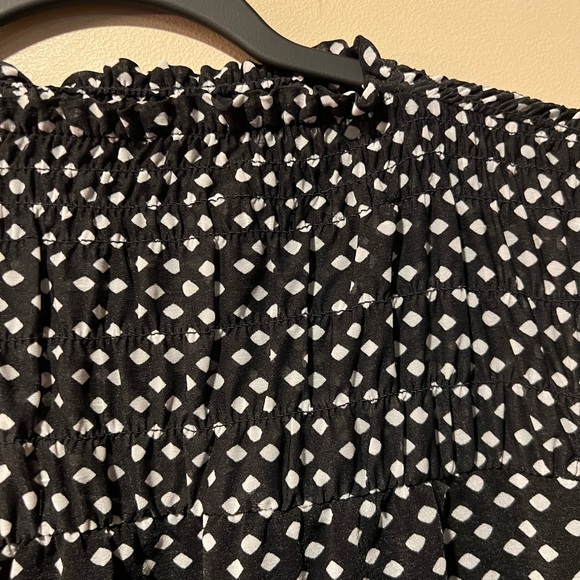 INC International Concepts Black & White Sleeveless Top - Picture 3 of 9